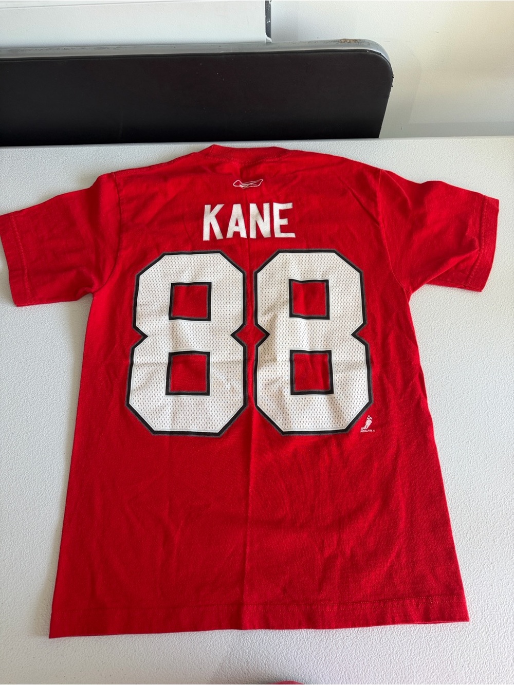 Patrick Kane Red Chicago Blackhawks Graphic Tee- Small
